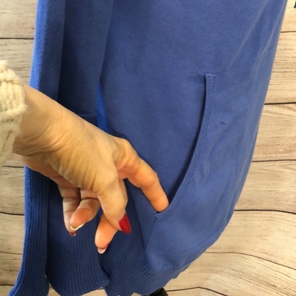 Mel & Lisa Hooded Sweater Cotton Blue Bell Sleeves Size Small Kangaroo Pocket - Picture 6 of 9